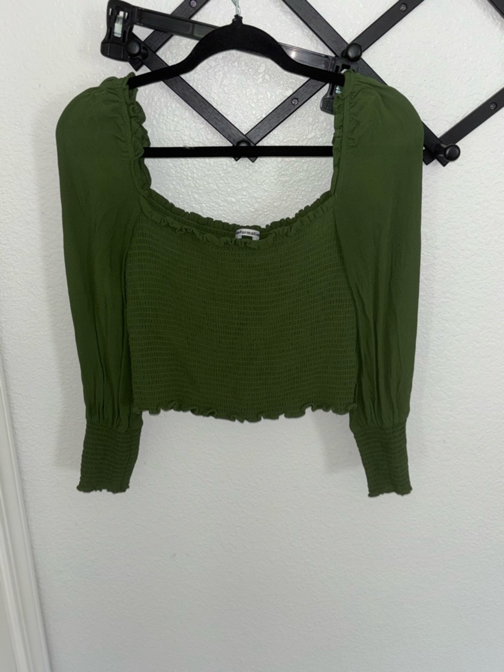 Reformation Pinto Smocked Top Green Puff Sleeve Square Neck Size M - Picture 2 of 5